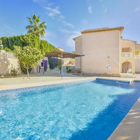 Sasha - Plusholidays *