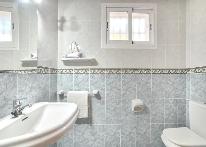 Sasha - Plusholidays Ifach