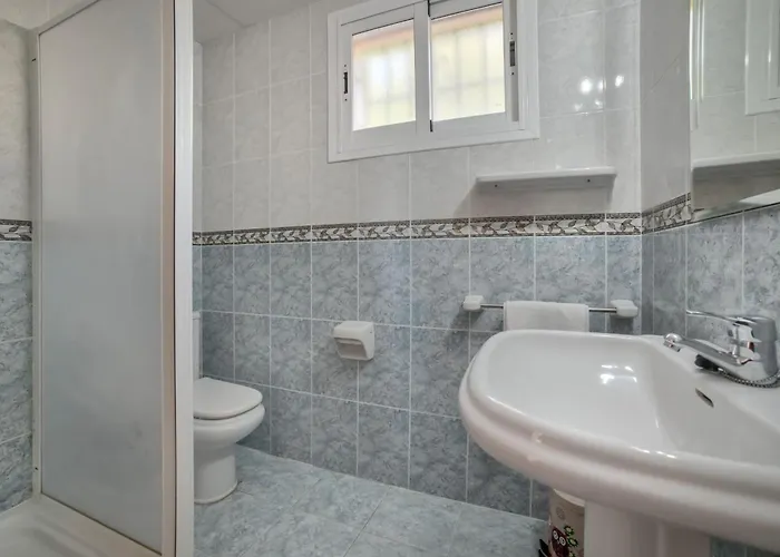 Sasha - Plusholidays 빌라 *